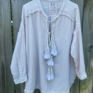 Johnny Was Bohemian cream/white tattered Tassel Top